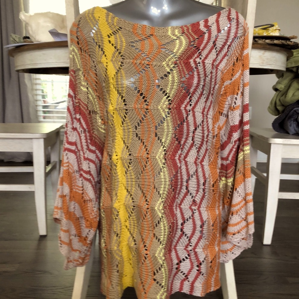M Easel multi color sweater.
